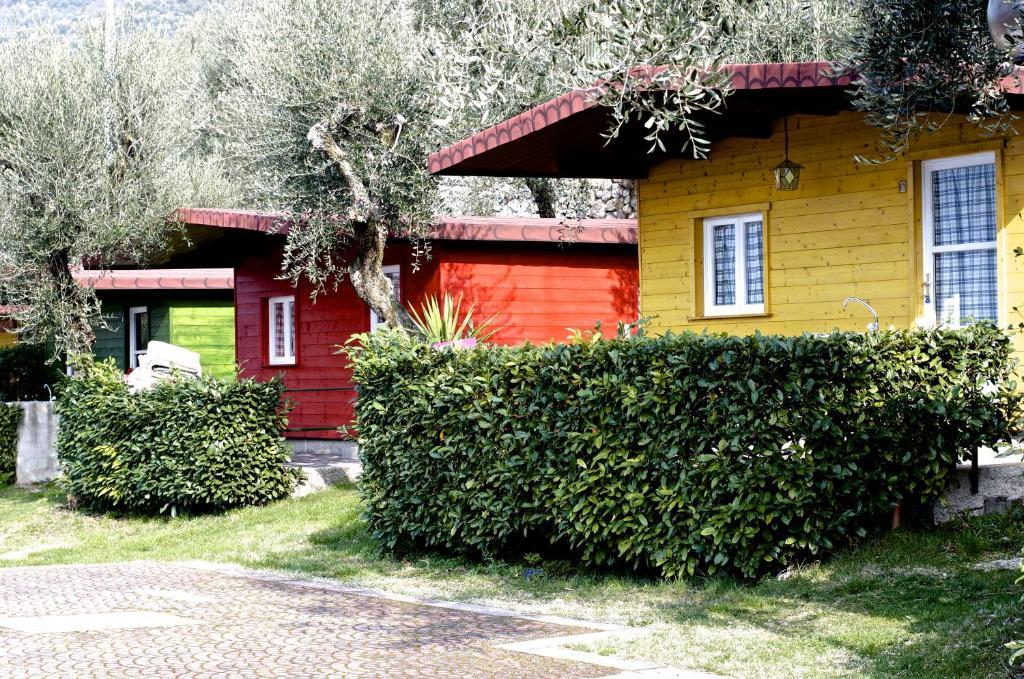 Hotel Aquacamp Brenzone sul Garda Zimmer foto
